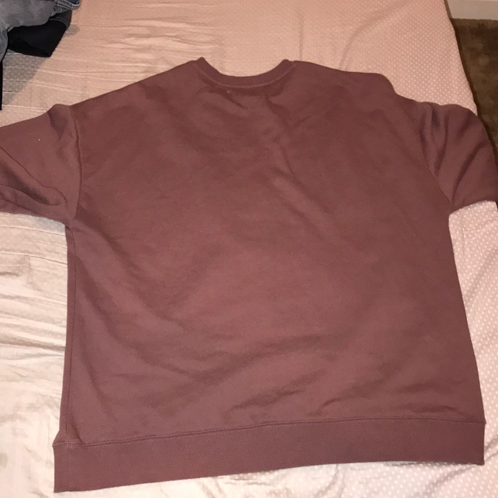 Forever 21 men’s crewneck - Picture 2 of 3